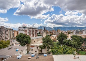 Vista - Appartamento Via Mongerbino
 
23, Palermo - foto 25