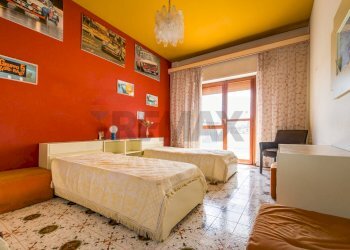 Camera - Appartamento Via Mongerbino
 
23, Palermo - foto 34