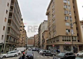 Edificio all\'aperto - Office Via Ludovico Ariosto
 
16c, Palermo - photo 10