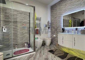 Bagno - Quadrilocale Via Valletajo
 
40, Monreale - foto 9