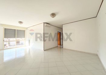 Stanza vuota - Trilocale Via Sepe Liguori
 
46, Ottaviano - foto 5