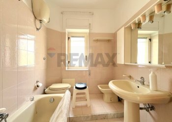 Bagno - Trilocale Via Sepe Liguori
 
46, Ottaviano - foto 12