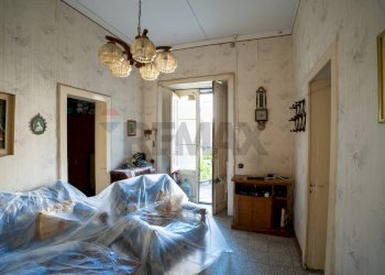 Soggiorno - Casa semi indipendente via della Carvana
 
13-15, Catania - foto 7