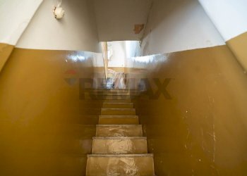 Scale - Casa semi indipendente via della Carvana
 
13-15, Catania - foto 20