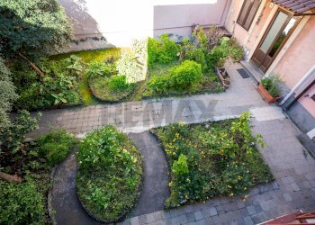 Giardino - Casa semi indipendente via della Carvana
 
13-15, Catania - foto 34