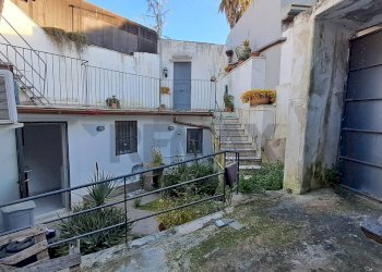 Edificio all\'aperto - Casa indipendente via salita dei saponari
 
25, Trecastagni - foto 15