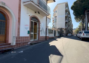 Edificio all\'aperto - Negozio via cabane
 
2, Viagrande - foto 14