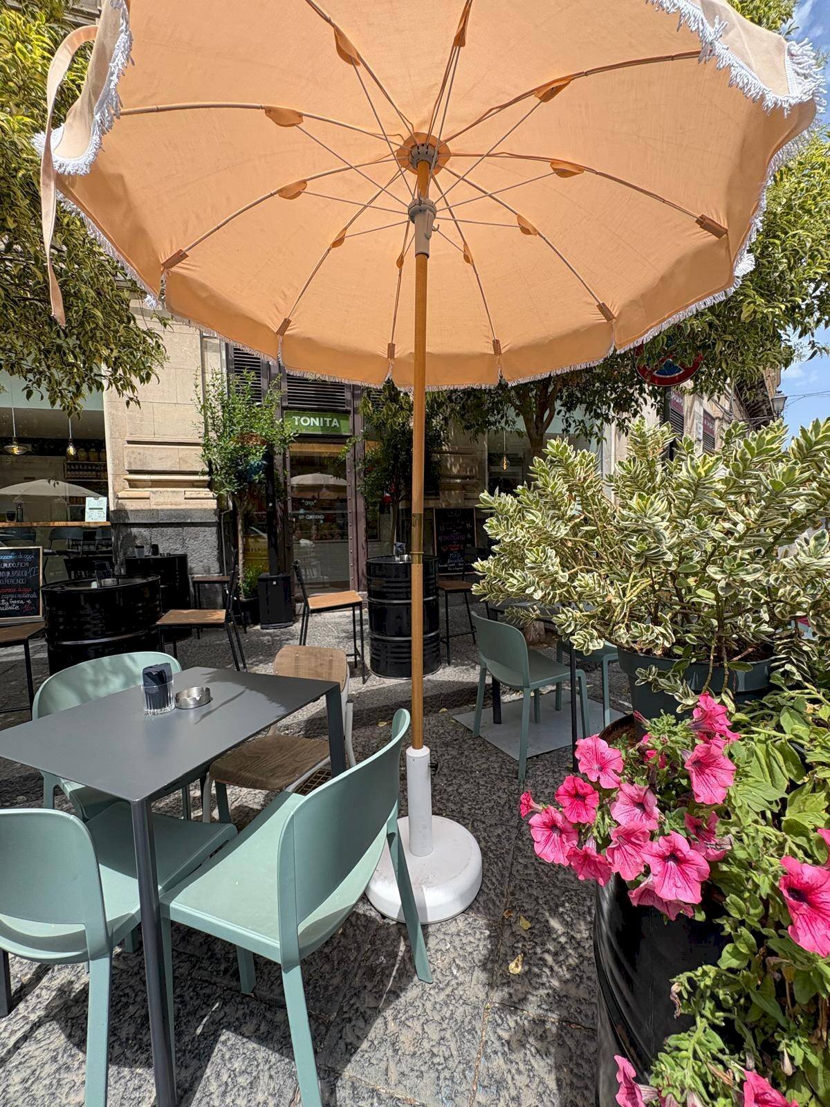 ESTERNO BOTTEGA - Attività Commerciale Corso Umberto I
 
13, Acireale - foto 3