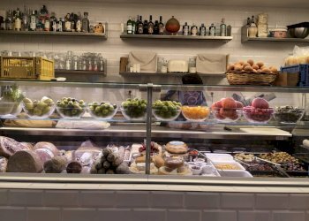 Bancone - Attività Commerciale Corso Umberto I
 
13, Acireale - foto 6