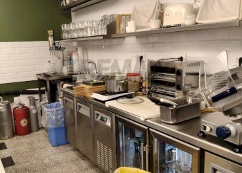 Cucina - Attività Commerciale Corso Umberto I
 
13, Acireale - foto 19