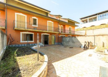 Terrazza - Villa Via Polveriera
 
31, Mascalucia - foto 1