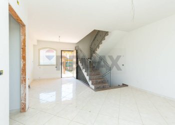 Scale - Villa Via Polveriera
 
31, Mascalucia - foto 5