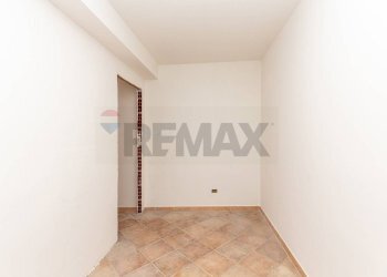 Stanza vuota - Villa Via Polveriera
 
31, Mascalucia - foto 21