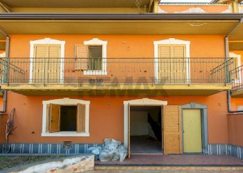 Edificio all\'aperto - Villa Via Polveriera
 
31, Mascalucia - foto 23