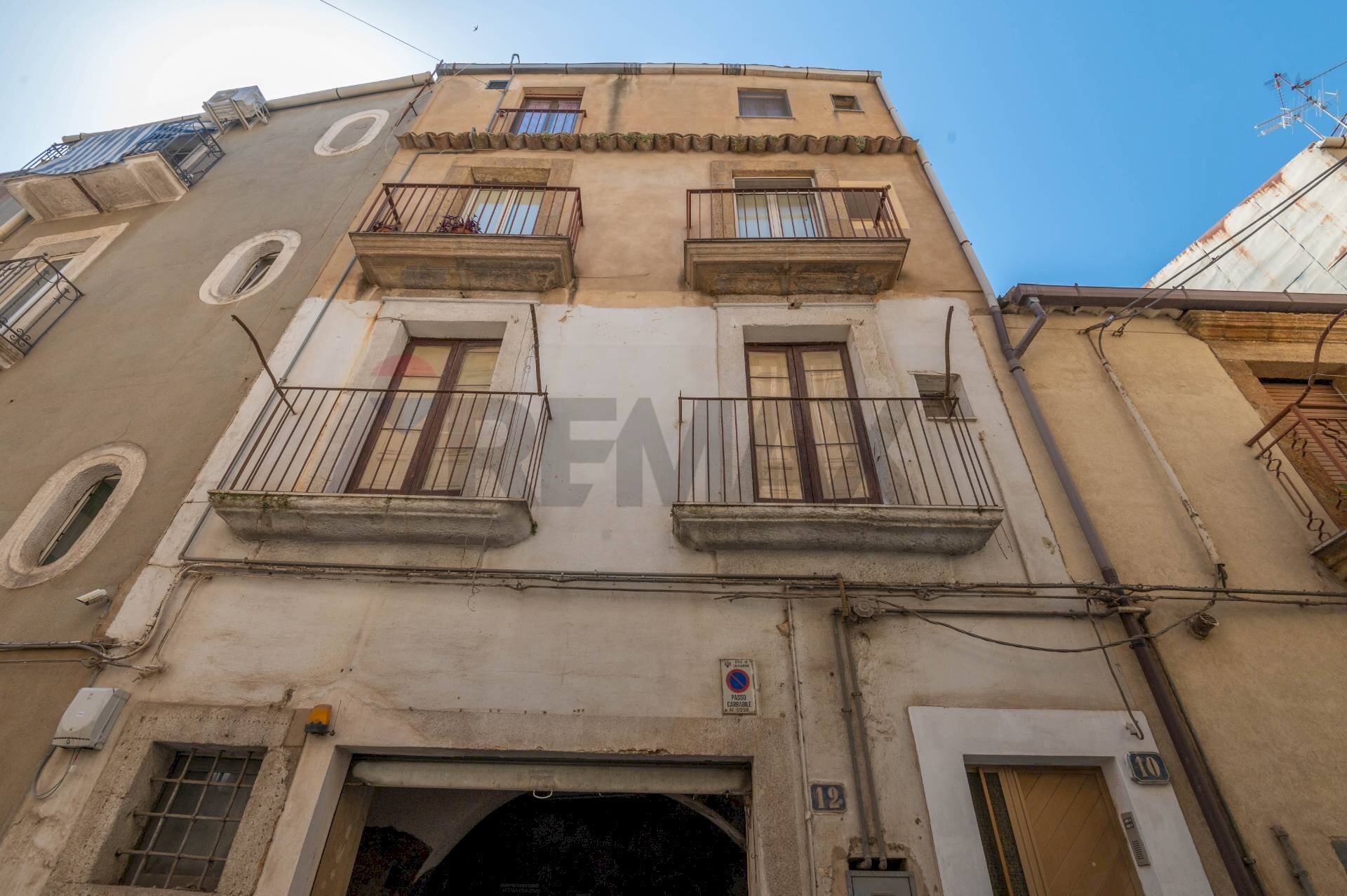 Edificio all\'aperto - Casa indipendente Via Altobasso Acquanova
 
10, Caltagirone - foto 2