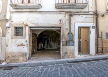 Edificio all\'aperto - Casa indipendente Via Altobasso Acquanova
 
10, Caltagirone - foto 3