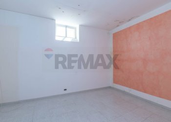 Stanza vuota - Casa indipendente Via Altobasso Acquanova
 
10, Caltagirone - foto 15