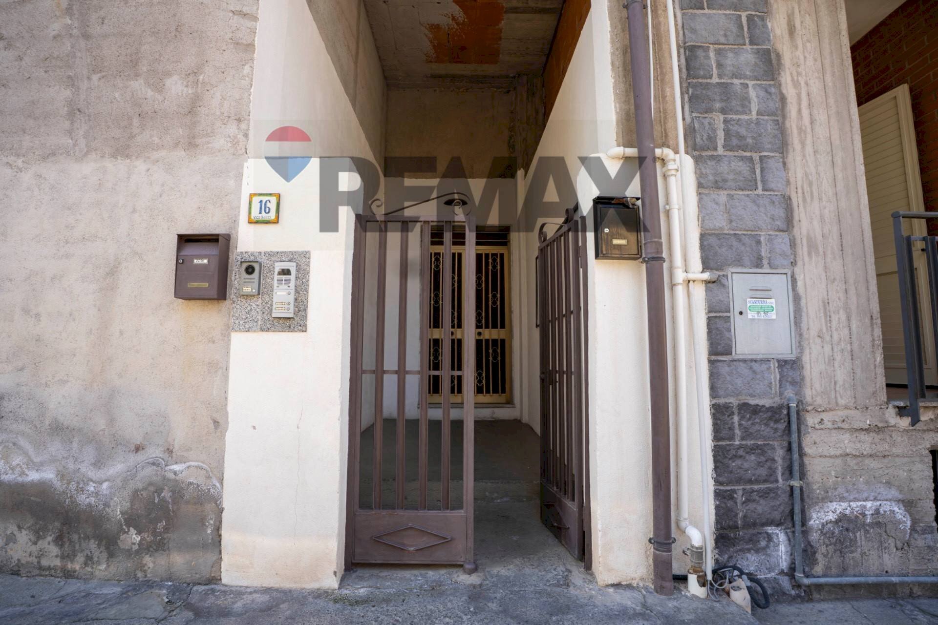 Edificio all\'aperto - Quadrilocale Vico  Borzi
 
16, Santa Maria di Licodia - foto 2