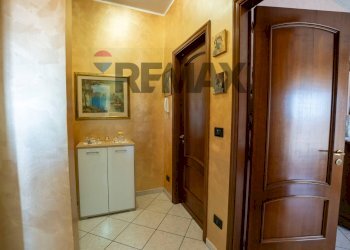 Hall / corridoio - Quadrilocale Vico  Borzi
 
16, Santa Maria di Licodia - foto 19