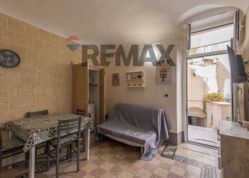 Sala da pranzo - Bilocale Via Roma
 
57, Siracusa - foto 17
