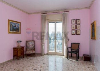 Stanza vuota - Quadrilocale Via Santissimo Crocifisso
 
40, Acireale - foto 5