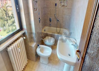 Bagno - Bilocale Via Mosè Bianchi
 
3, Cernusco sul Naviglio - foto 18