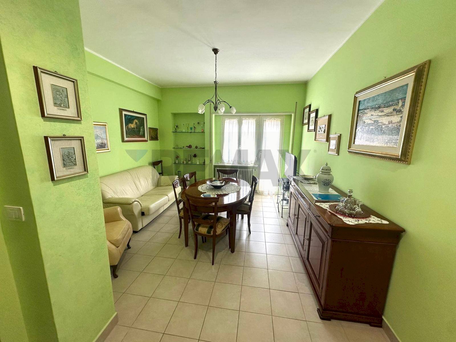 Sala da pranzo - Trilocale Piazza Achille Ricciardi, Sulmona - foto 3