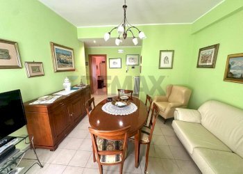 Sala da pranzo - Trilocale Piazza Achille Ricciardi, Sulmona - foto 2