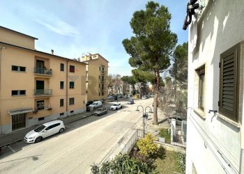 Edificio all\'aperto - Trilocale Piazza Achille Ricciardi, Sulmona - foto 8