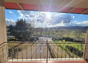 Vista delle montagne - Casa semi indipendente strada provinciale 19
 
1, Bucine - foto 21