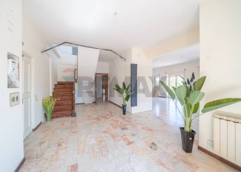 Ricezione / Lobby - Appartamento Via Italo Svevo
 
29, Roma - foto 5