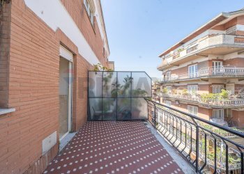 Balcone - Appartamento Via Italo Svevo
 
29, Roma - foto 48