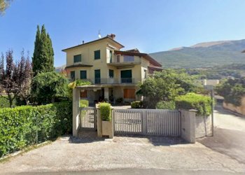 Casa all\'aperto - Appartamento Via Giordano Bruno
 
6, Gualdo Tadino - foto 18