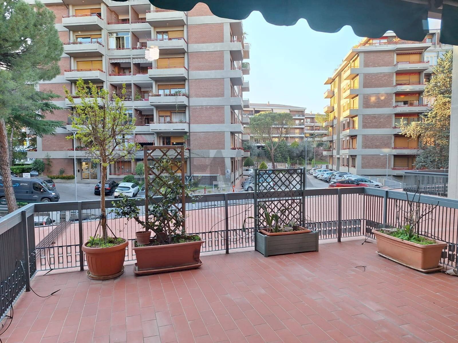 Terrazza - Trilocale Via Fabio Filzi
 
20, Perugia - foto 2