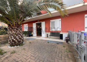 Casa all\'aperto - Laboratorio Via Cipresso
6/C, Bastia Umbra - foto 8