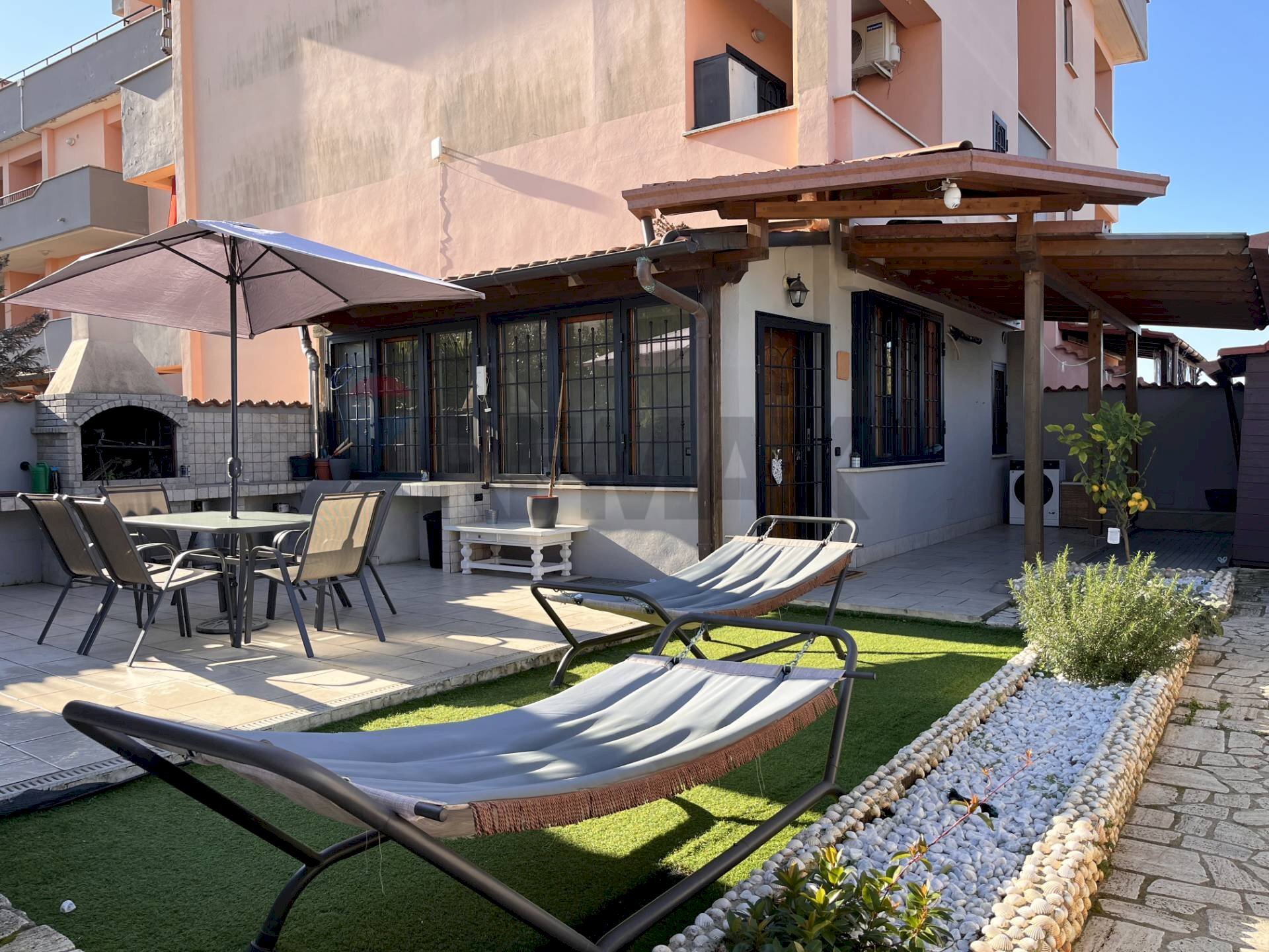 Terrazza - Quadrilocale Via Taglio delle Cinque Miglia
 
61, Anzio - foto 1