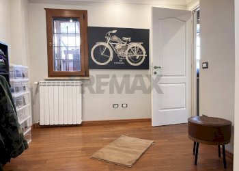 Stanza vuota - Quadrilocale Via Taglio delle Cinque Miglia
 
61, Anzio - foto 5