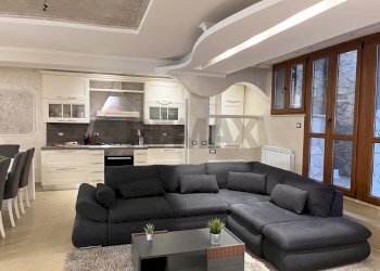 Soggiorno - Quadrilocale Via Taglio delle Cinque Miglia
 
61, Anzio - foto 14