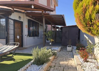 Terrazza - Quadrilocale Via Taglio delle Cinque Miglia
 
61, Anzio - foto 23