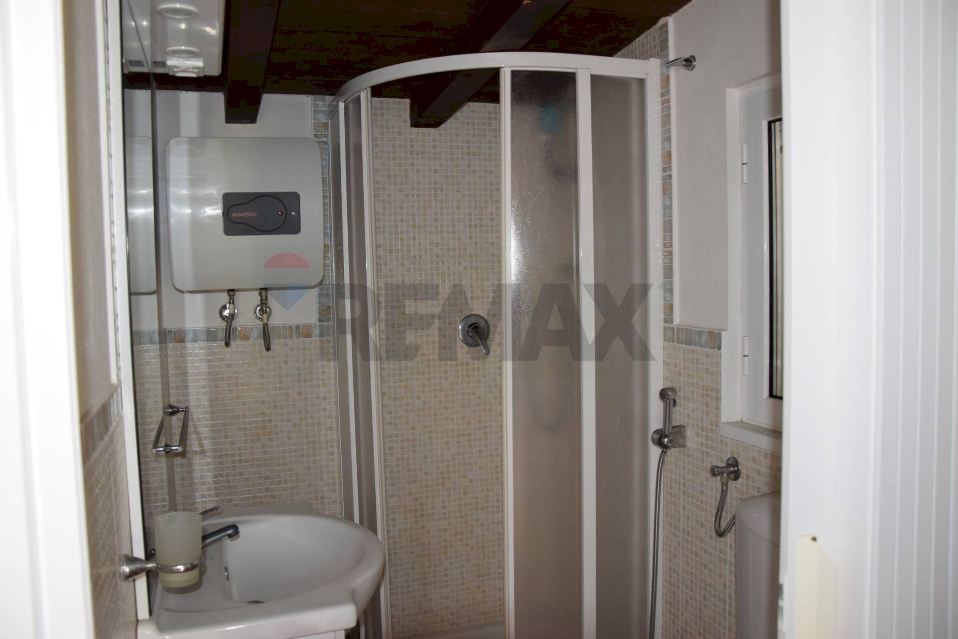 Bagno - Villa Via Calabria
 
73, Ardea - foto 3