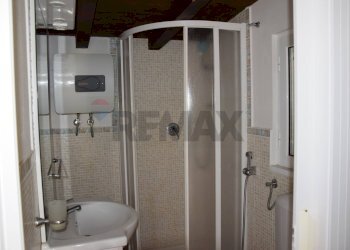 Bagno - Villa Via Calabria
 
73, Ardea - foto 3
