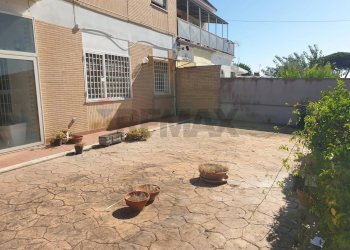 esterno - Villa viale nuova california
 
48, Ardea - foto 4