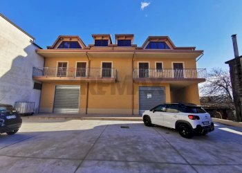 Casa all\'aperto - Commercial Premises Strada provinciale 11 F
 
snc, Sala Consilina - photo 2