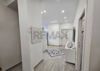 Hall / corridoio - Quadrilocale Via Luigi Manzella
 
23, Salerno - foto 11