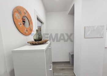 Hall / corridoio - Quadrilocale Via Luigi Manzella
 
23, Salerno - foto 12