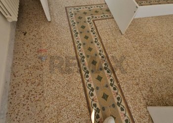 Dettagli - Appartamento Lungomare Trieste
 
112, Salerno - foto 10