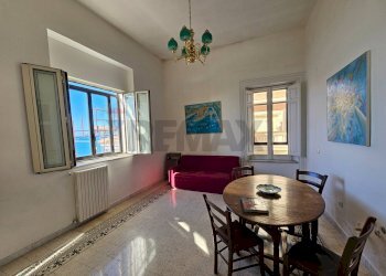 Sala da pranzo - Appartamento Lungomare Trieste
 
112, Salerno - foto 21