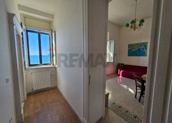 Hall / corridoio - Appartamento Lungomare Trieste
 
112, Salerno - foto 31