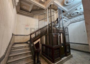 Scale - Appartamento Lungomare Trieste
 
112, Salerno - foto 41