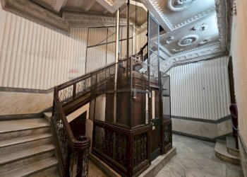 Scale - Appartamento Lungomare Trieste
 
112, Salerno - foto 42